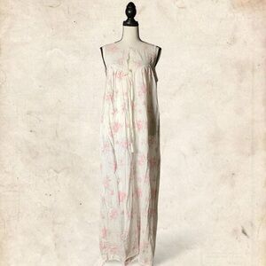 Floral Sleeveless Maxi Nightgown